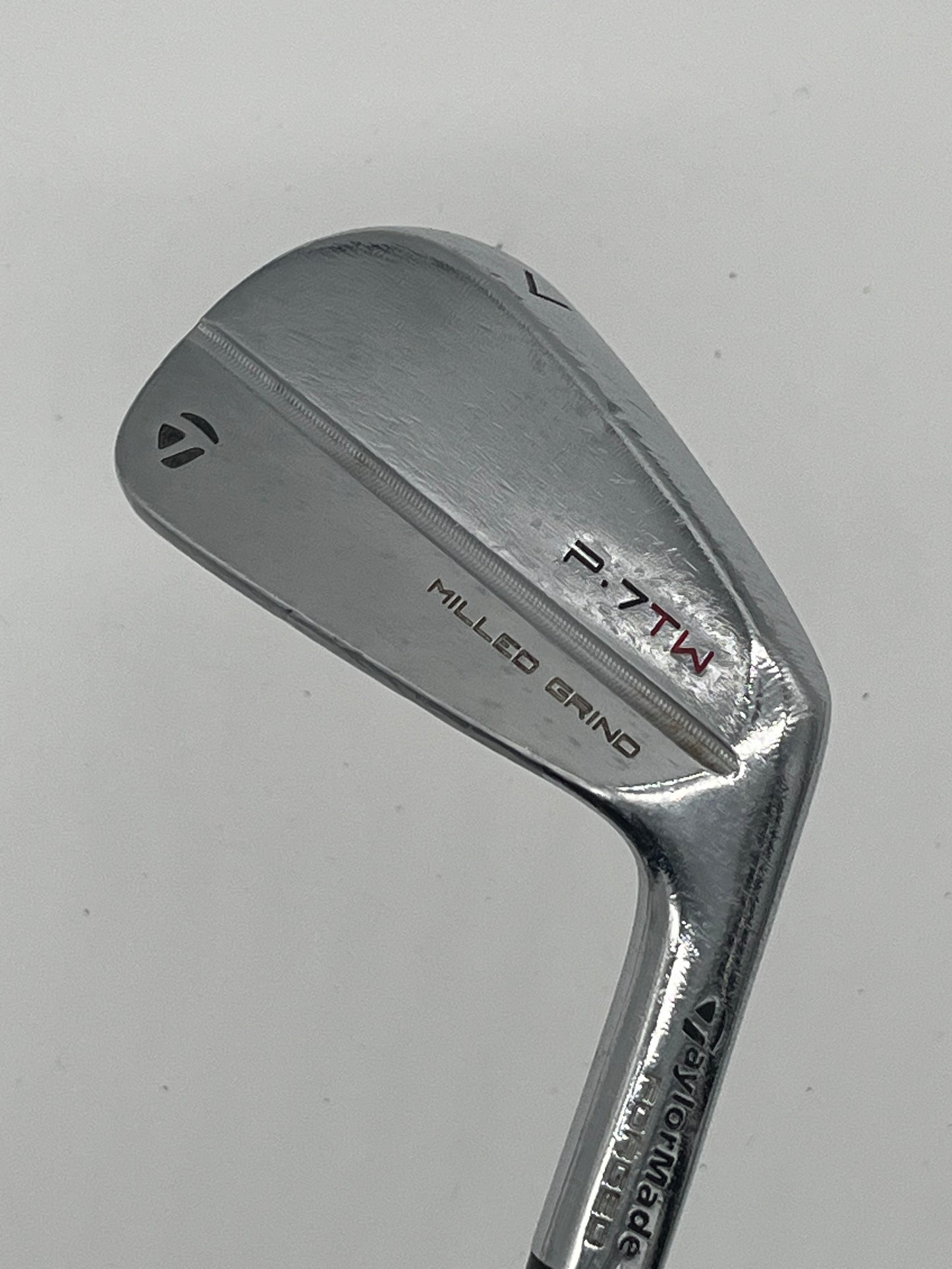 Taylormade P7TW Stiff Eisen 7