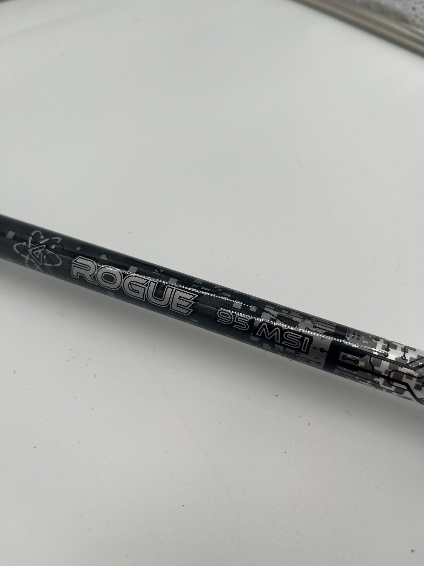 Aldila Rogue MSI 80 Stiff Fairwayholz Schaft Titleist